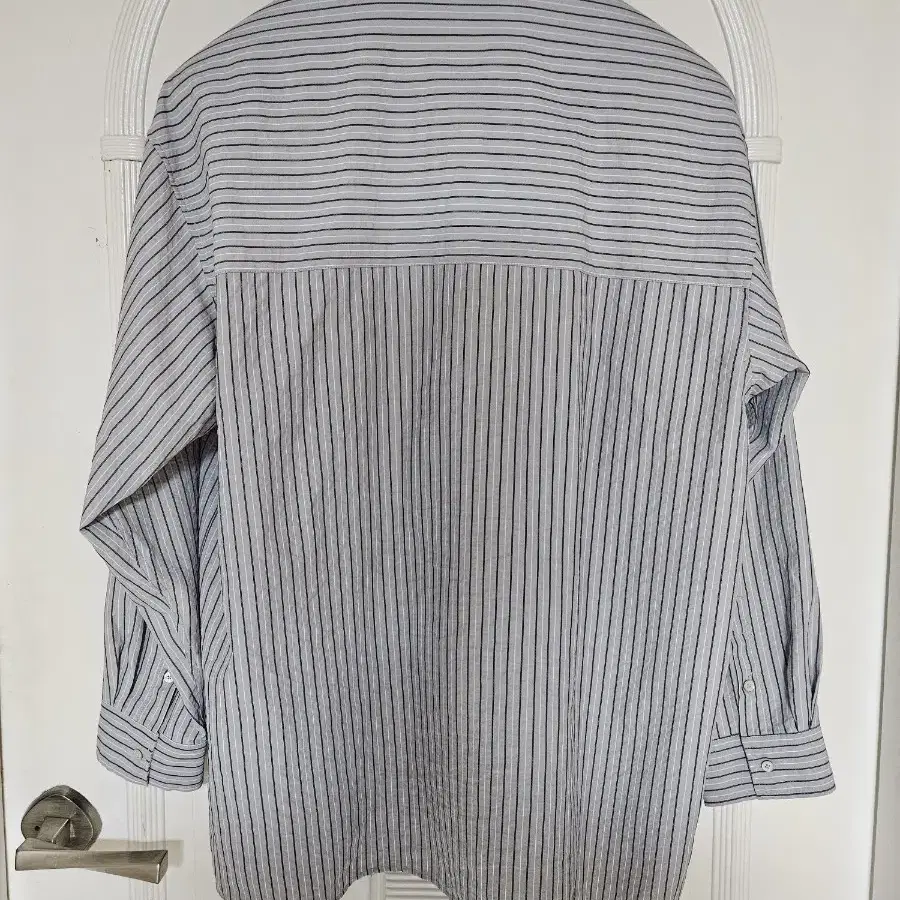 LEMARD - seersucker Stripe Shirt