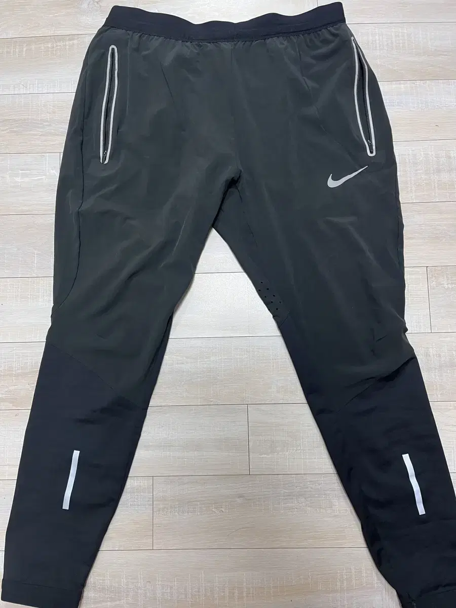 Nike Swift Pants