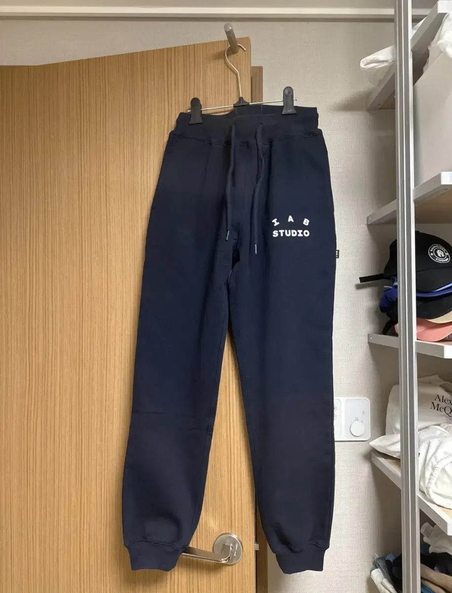 iAppstudio Jogger Pants Navy M