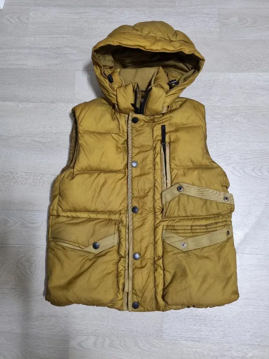 Intermezzo Padded Vest