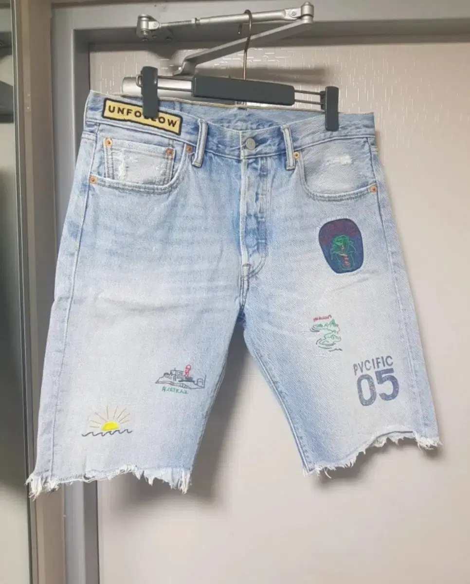 Jeans vahn 32 inches