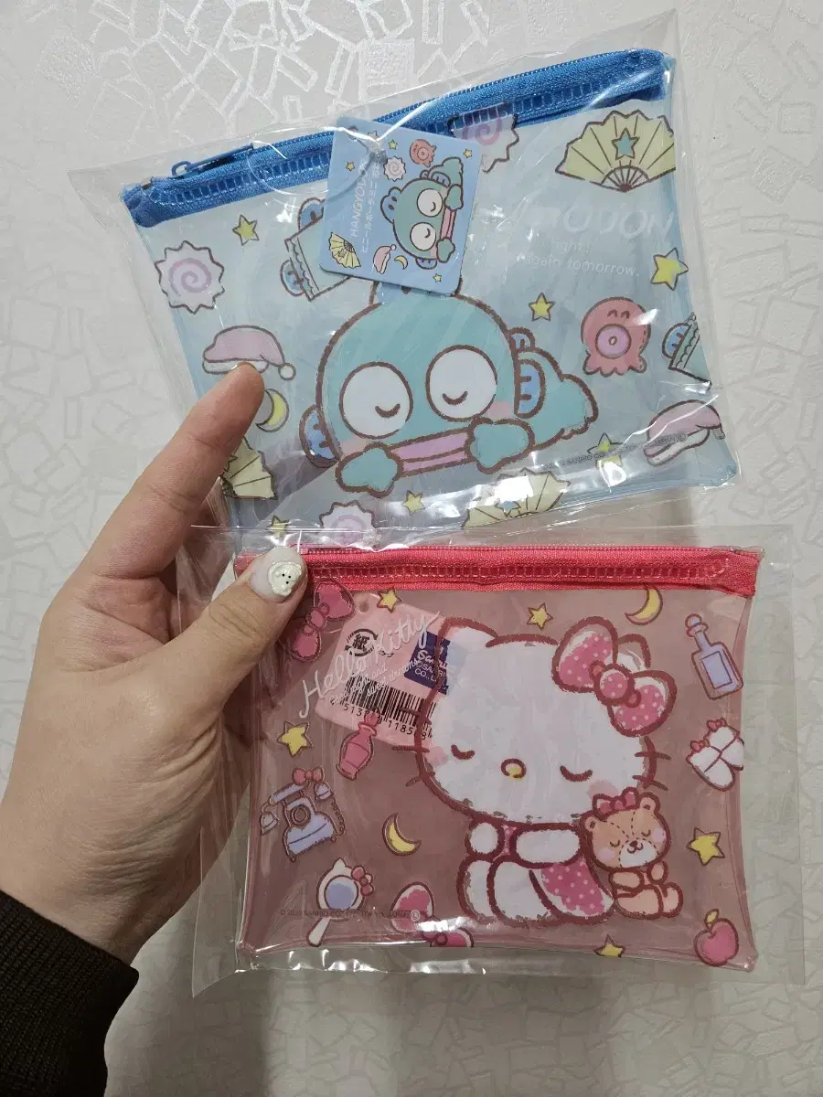 (Genuine) Sanrio Sleeping Buddies Clear Pow (Set of 2)