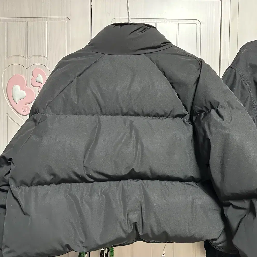 낫띵리튼 Cropped string puffer jacket