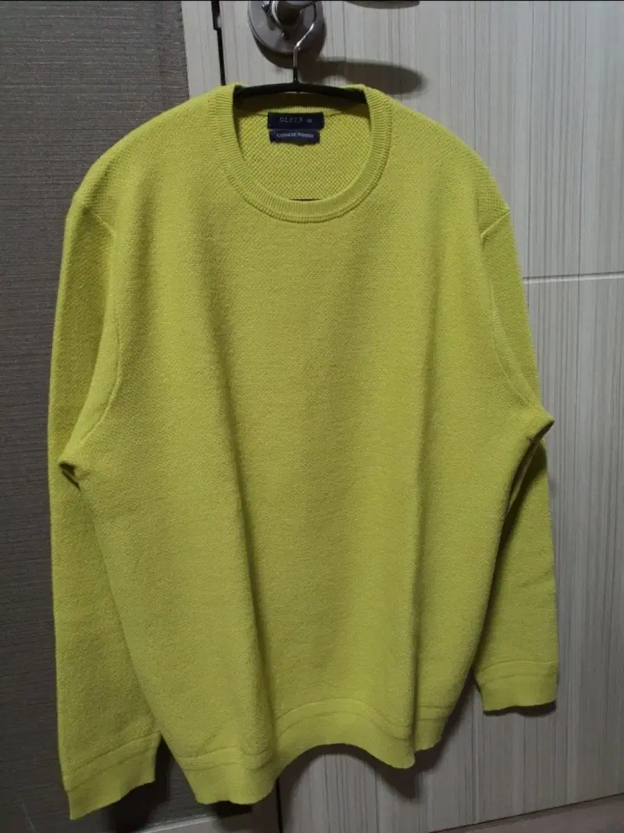 Olsen. Lime color knit size 100