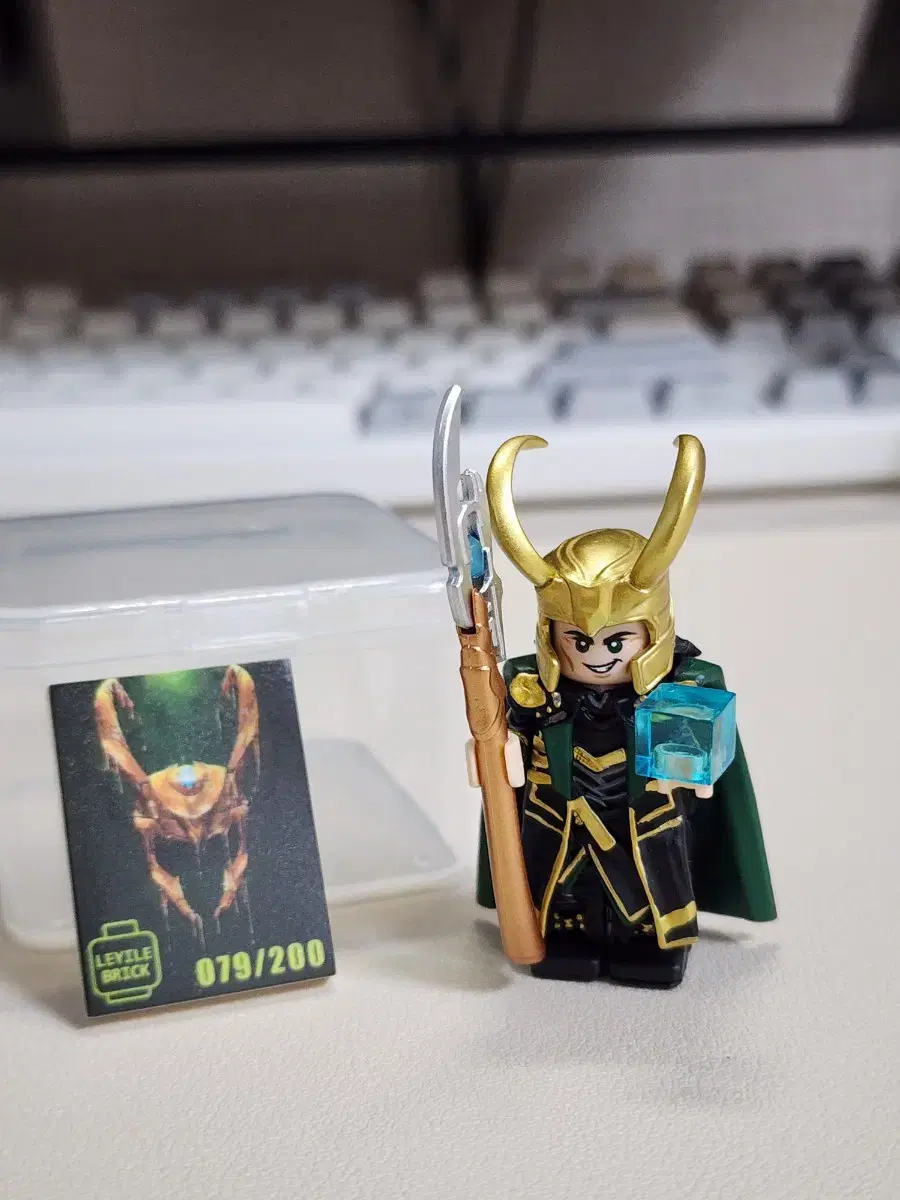 LEGO Customizable Loki (LEYILE brick) Limited Edition