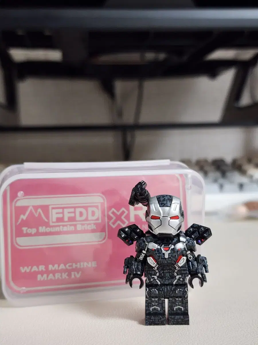 LEGO Customizable War Machine Mark 4 (FFDD) Limited Edition