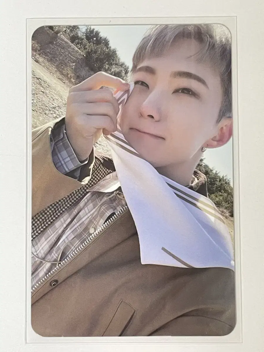 Seventeen hoshi Face The Sun photo kard shrugham sells