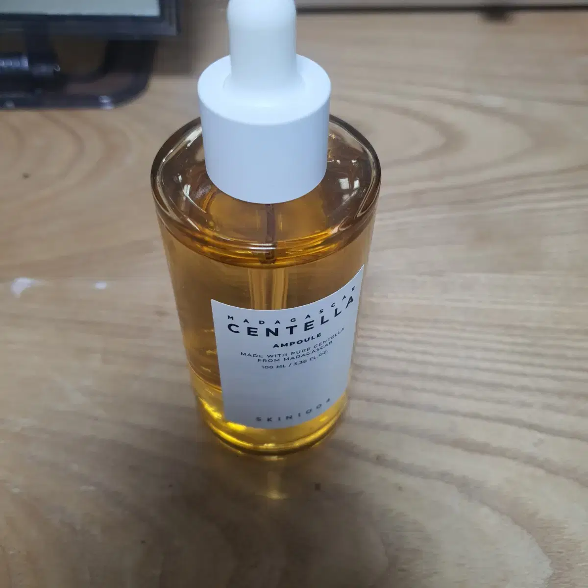 (1회 사용) 스킨1004 스킨천사 마다가스카르 센텔라 앰플 100ml