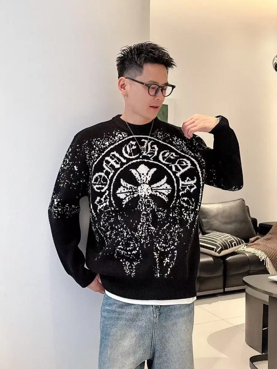 Chrome Hearts Black Man-to-Man size M