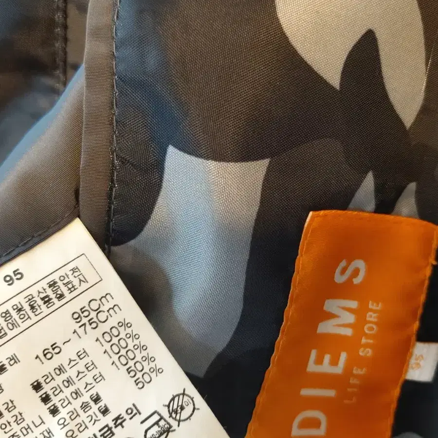 DIEMS Life store  정장 패딩 M