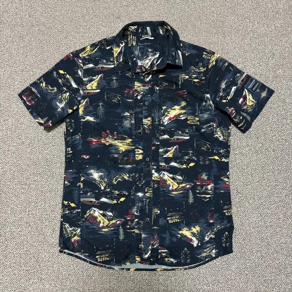 95 Blackyak Short Sleeve Shirt