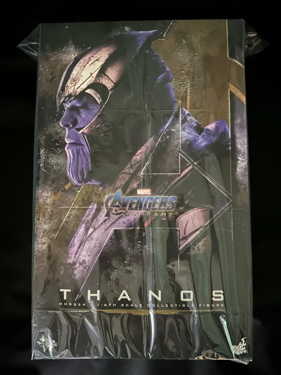 [Unsealed] Hot Toys MMS529 Thanos EndgameVer for sale.