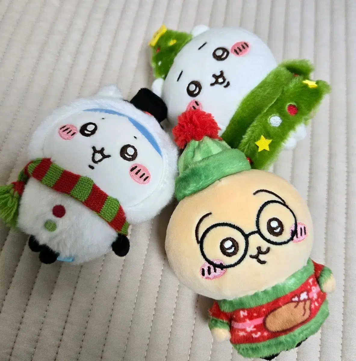 Chiikawa, Usagi, and Hachiware Christmas Mascots