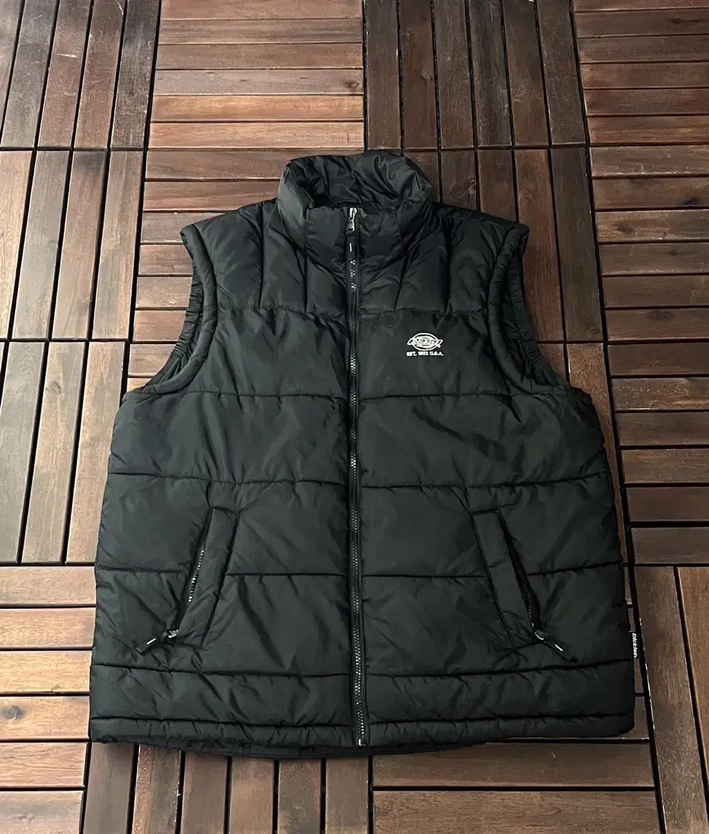 Dickies Padded Vest by Dickies