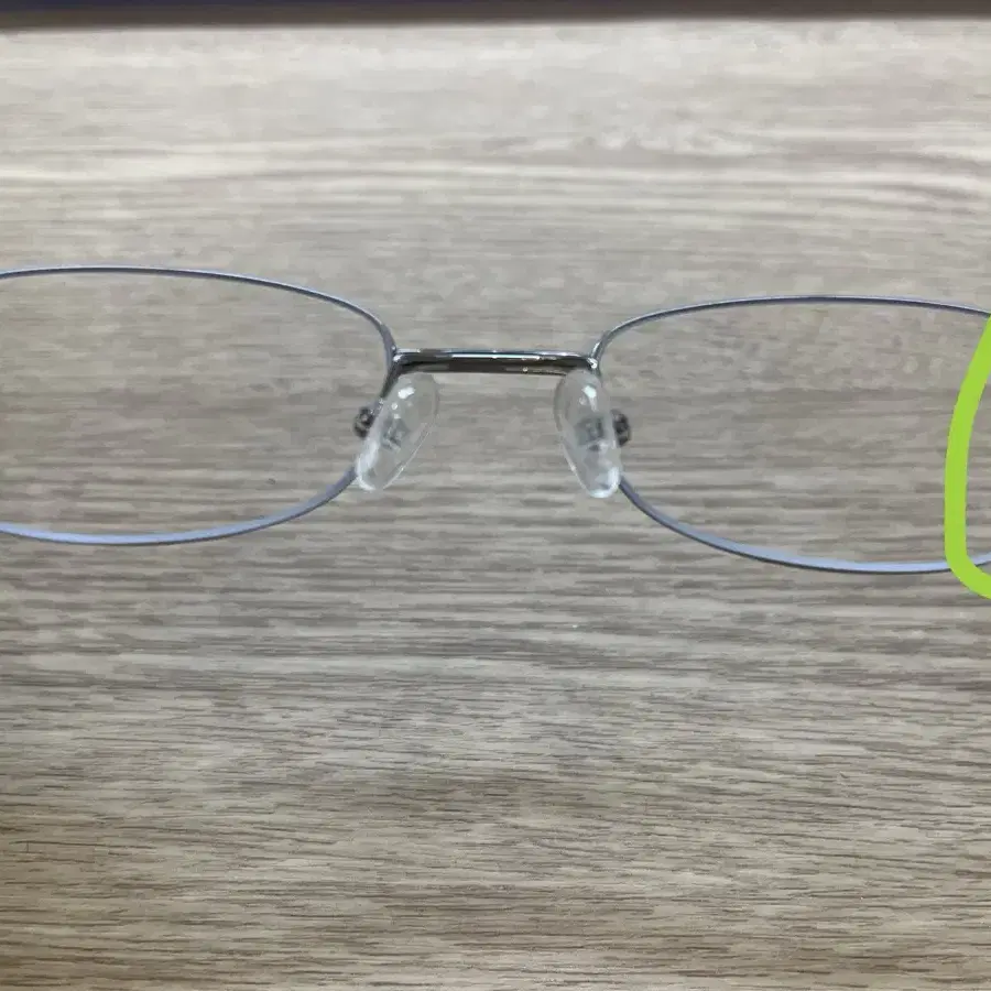 노컨텐츠 nocontent glasses 그린 긱시크 무테 눈보호 안경