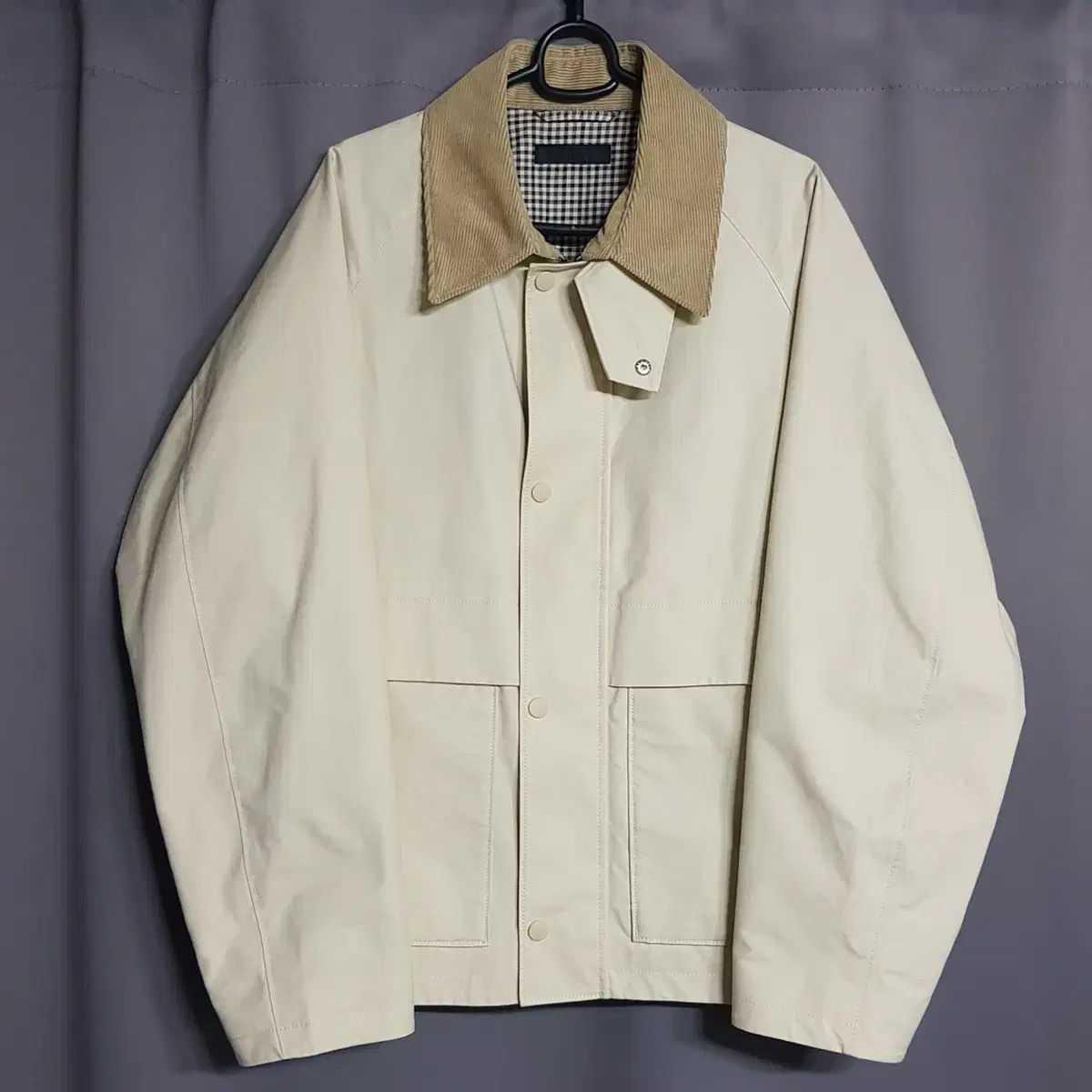 [UNIQLO] Corduroy Collar Jacket in Beige