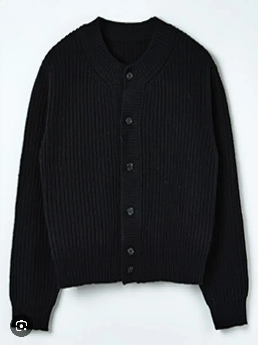 Momadesign Lectomat Round Neck Cardigan 46