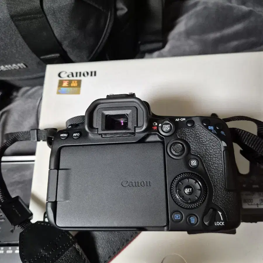 캐논 eos90d 카메라 바디