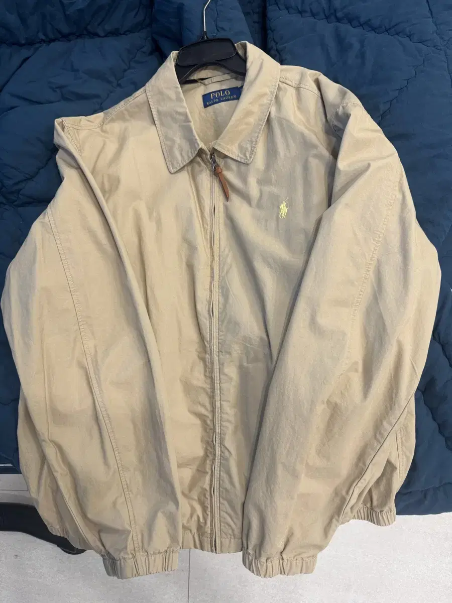 Polo jacket, size 2XL, sell hides