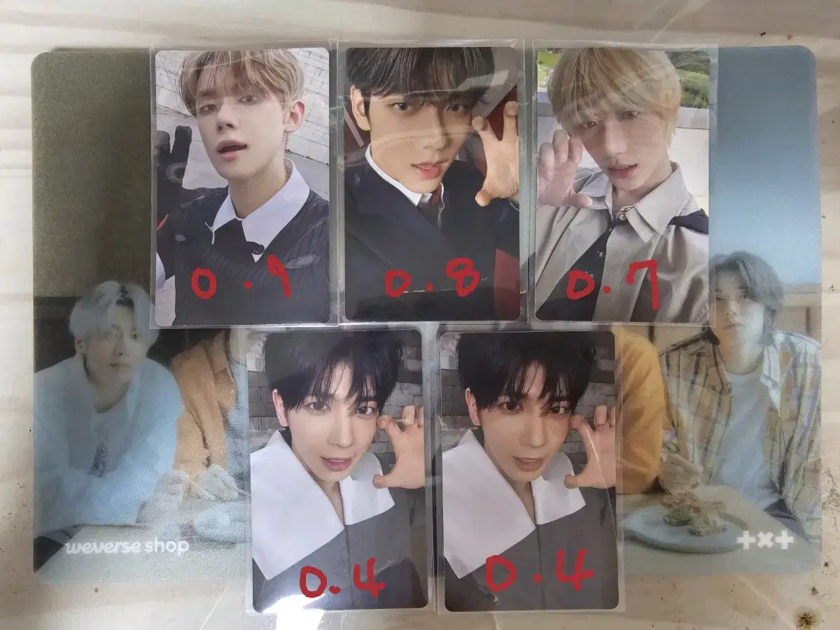 Tomorrow X Together txt Sanctuary weverse pre-order benefit yeonjun soobin beomgyu taehyun WTS