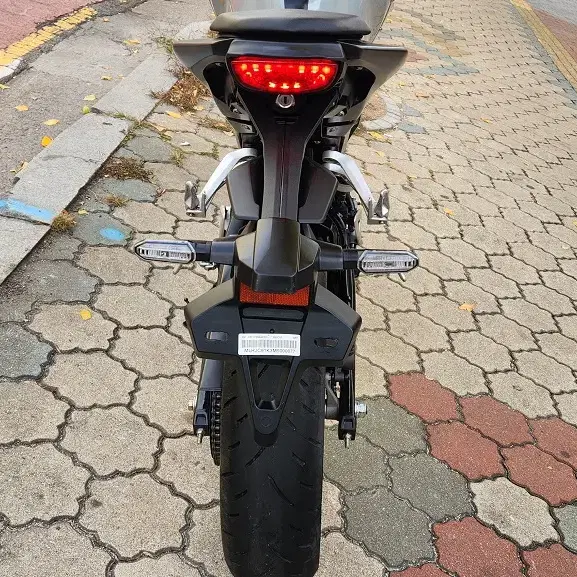 CB125R 완전그림입니다.정비완료품.바로타시면됩니다.