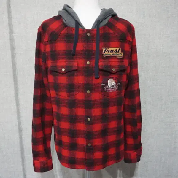 M9568 - Jeep Men's 105-Size Red-Black Plaid Hooded Check Shirt