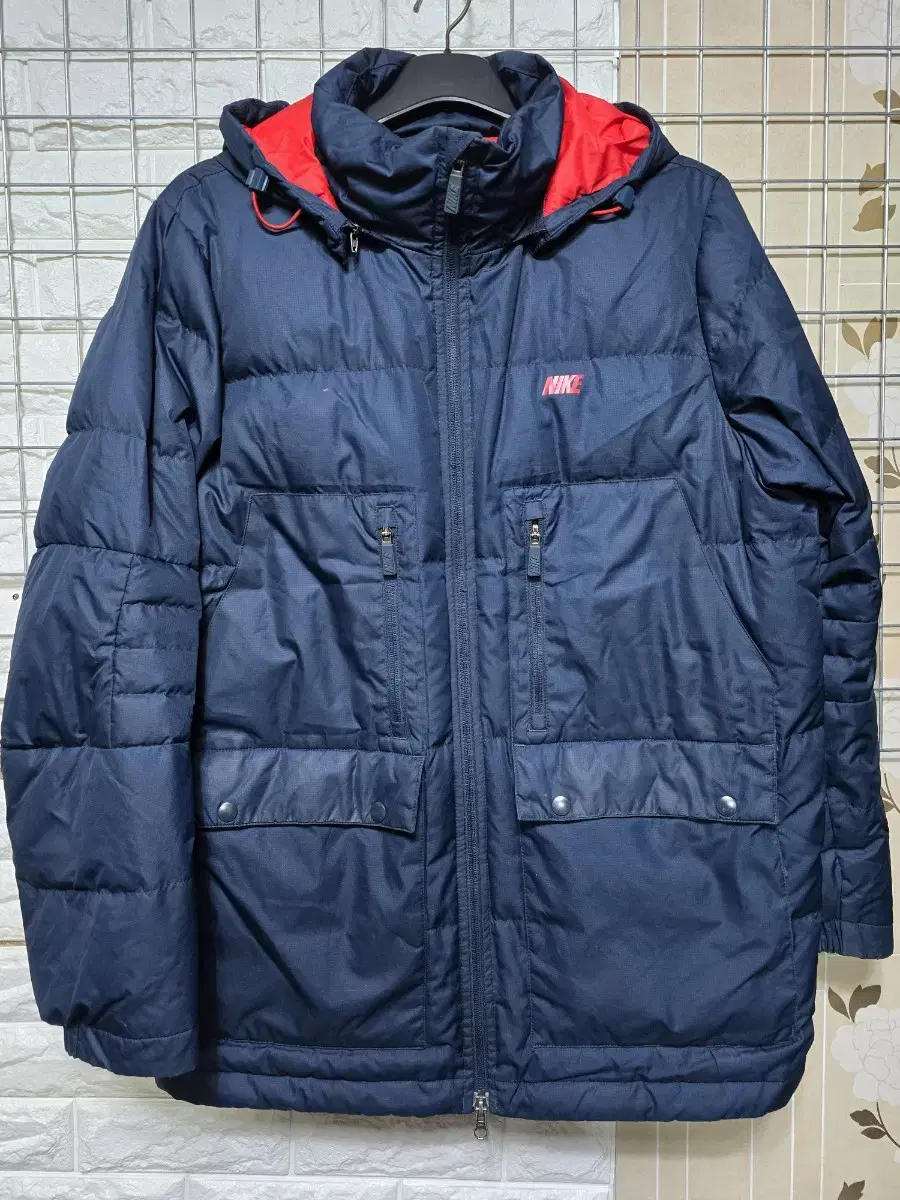 (L.100) Nike Alliance Parka 550 Hooded Parka