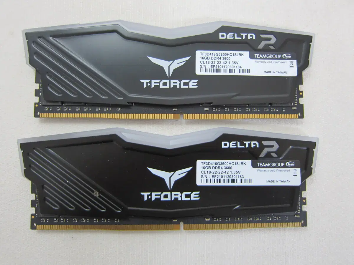 팀그룹 T-Force DDR4-3600 Delta  32G(16Gx2)