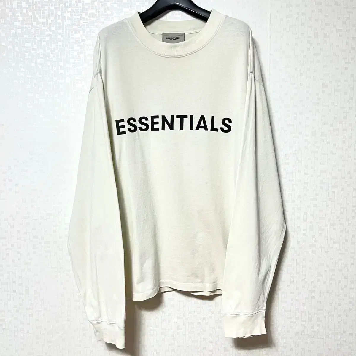 [M,95]Essential P.O. Long Sleeve Long Sleeve Tee