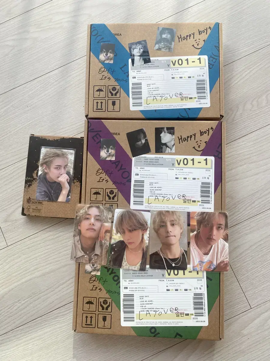 BTS V v layover layover unsealed album I sell:)