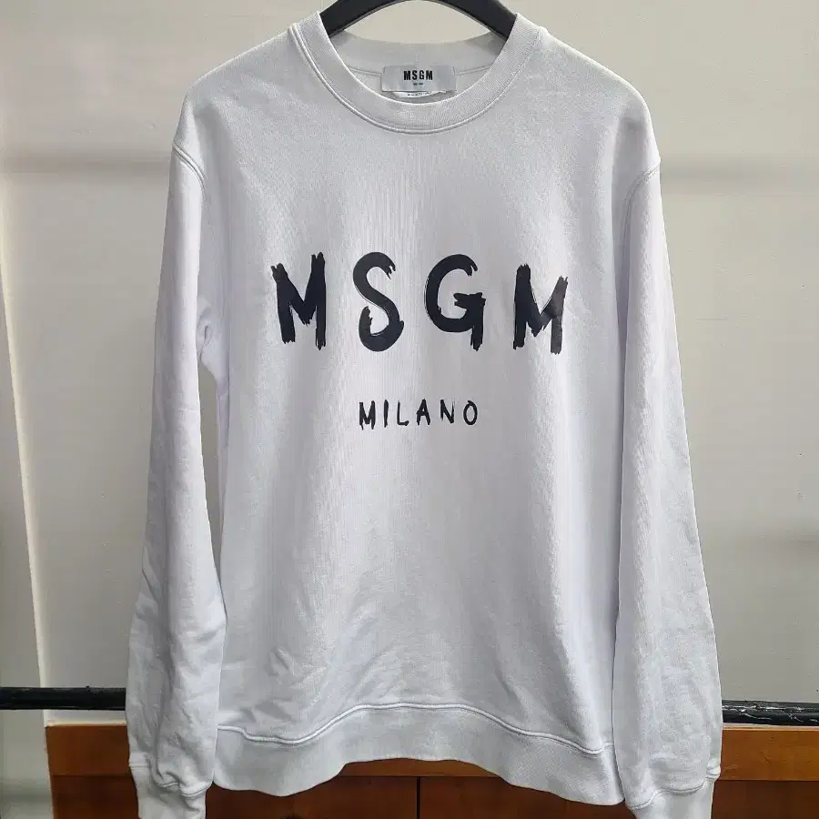 MSGM 맨투맨 티셔츠