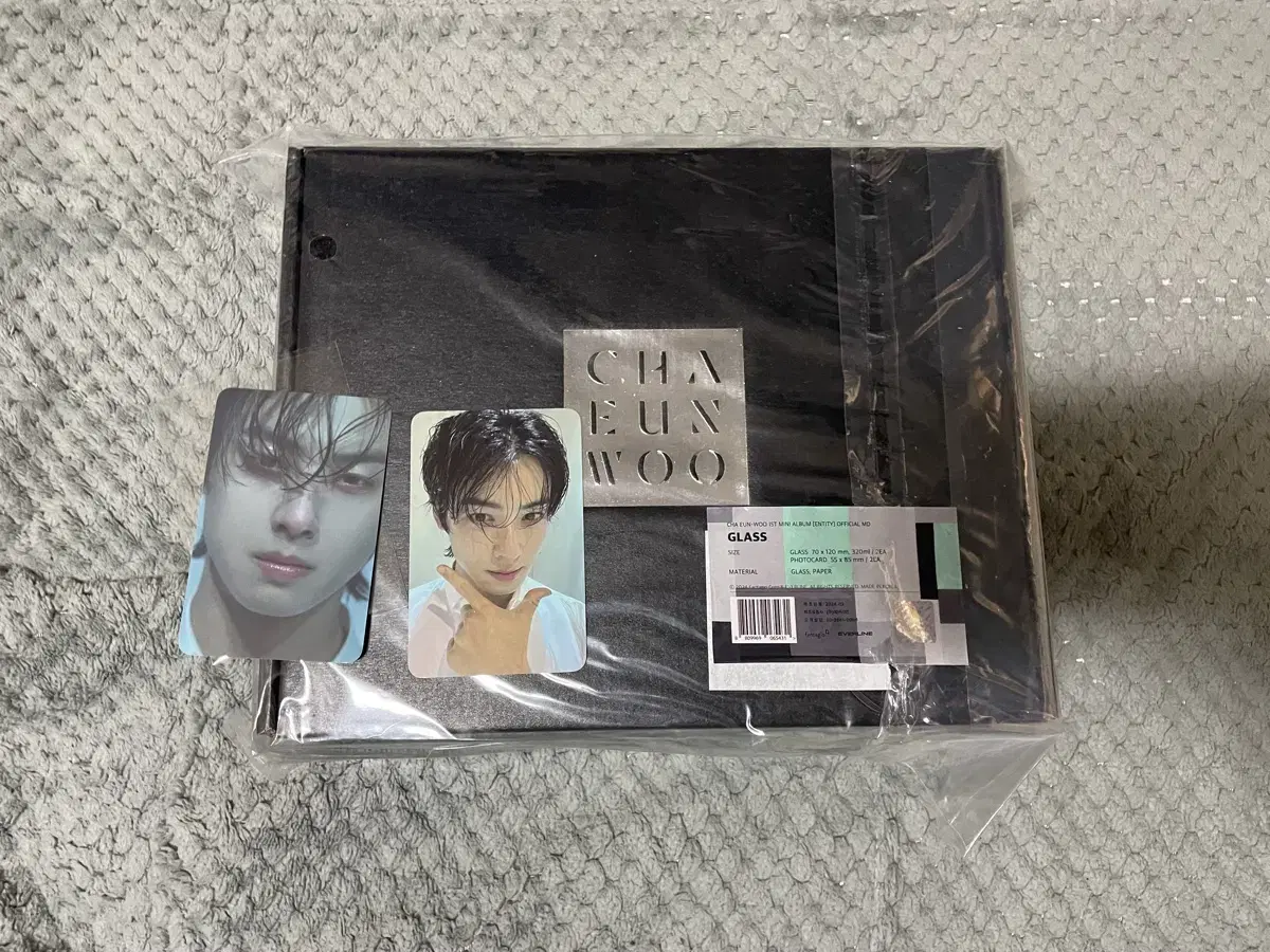 Cha Eunwoo Glass Cup Set + Photocard