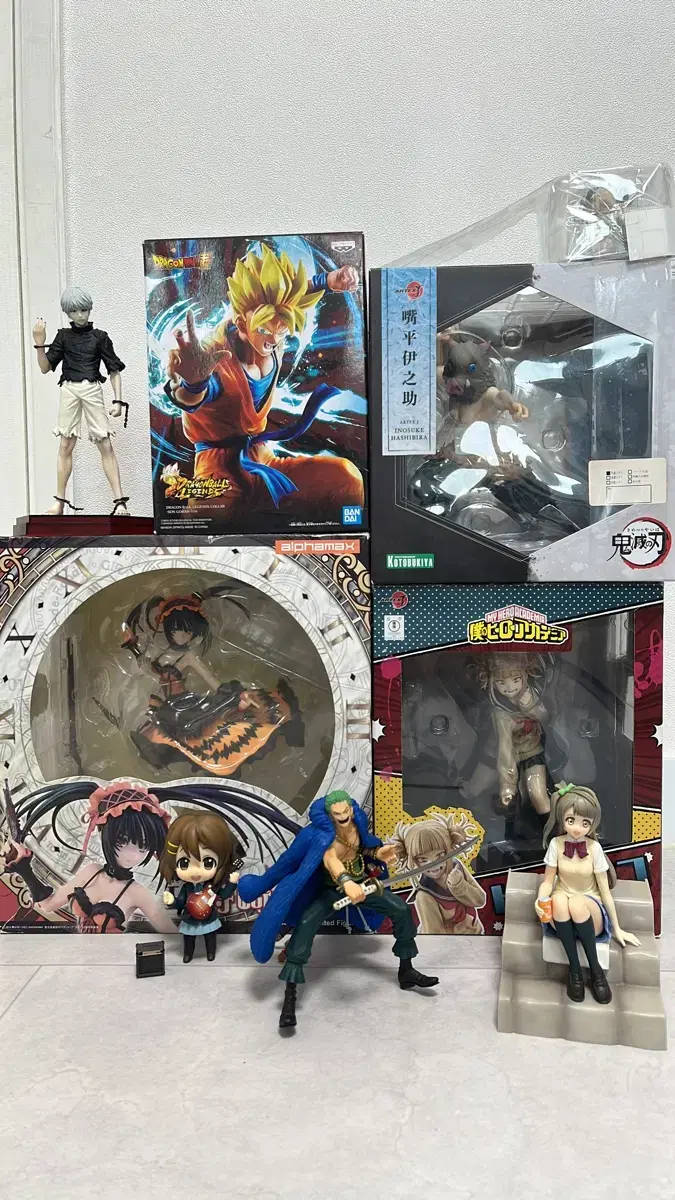 Sell Multiple Figures (ONEPIECE Dragon Ball Goku Deara Nahia Tokyo Ghoul Lula)