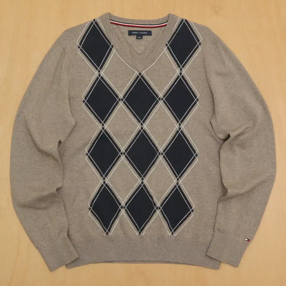 Tommy Hilfiger V-neck knit 100 T-3512