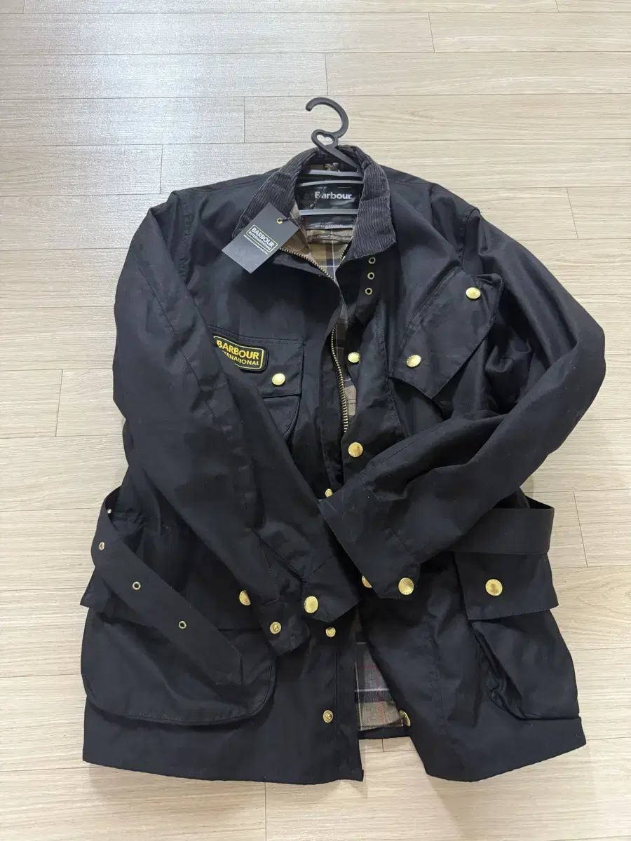 Barbour International A7