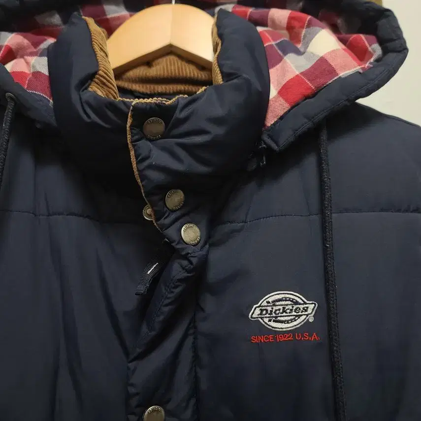 [Dickies] 남성 코듀로이 배색 누빔 후드조끼 M