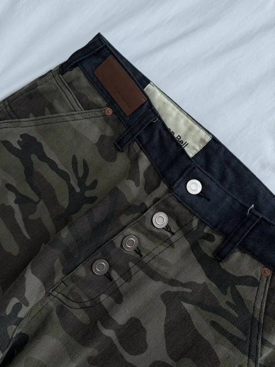 Anderson Belle Camo Denim Size 28