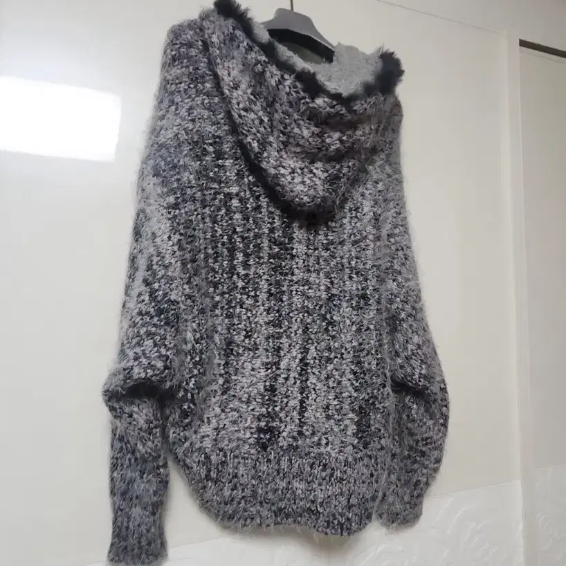 Vallygirl Knitwear 밸리걸 후드집업 겨울 가디건 S M