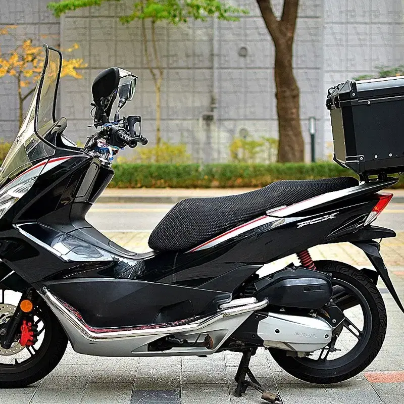 18년식 혼다 pcx125  알탑셋팅 판매합니다.