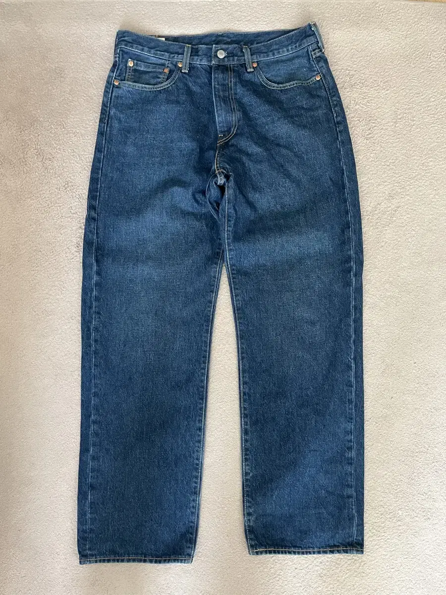 Levi's 568 Straightsjin 33/32