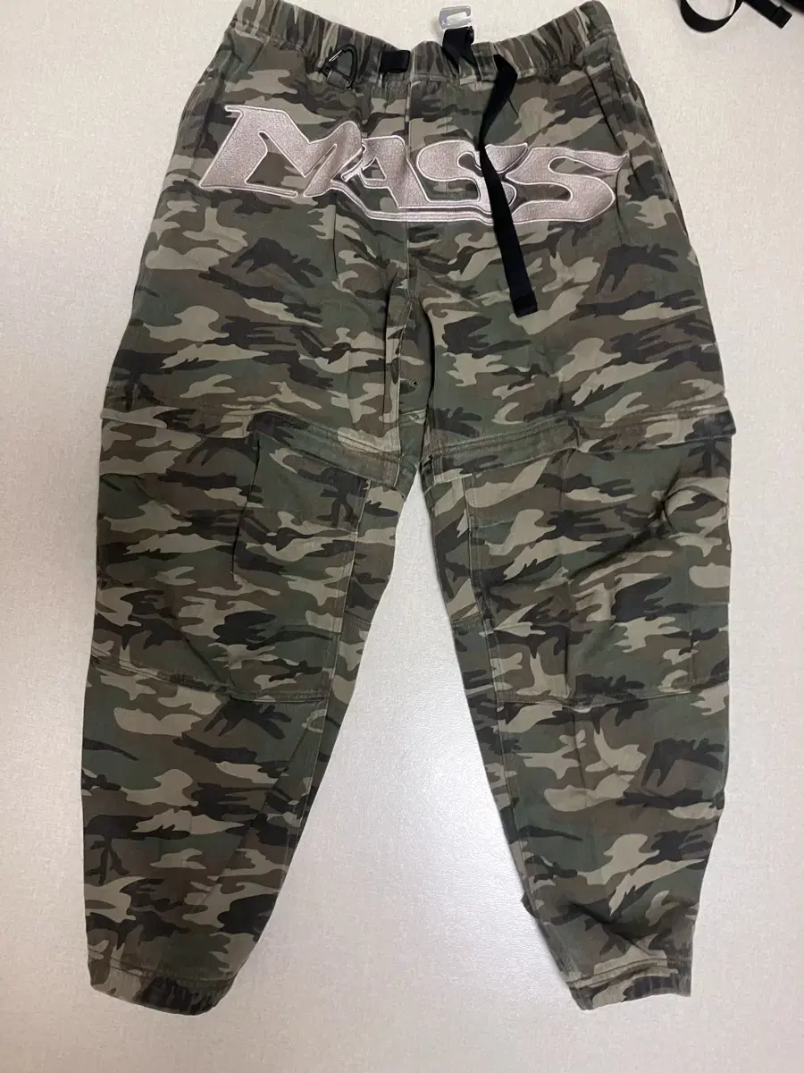 Mass Known Camo Pants