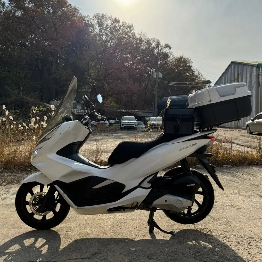 혼다 PCX125 20년식 저렴하게 판매합니다