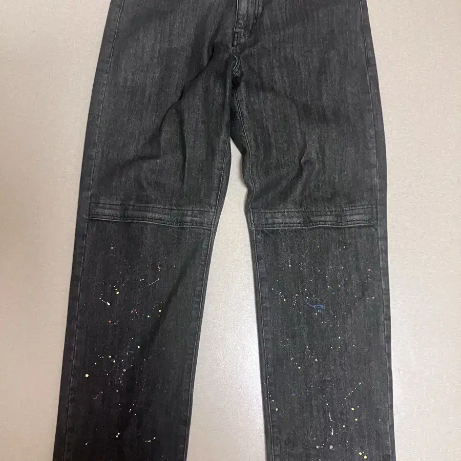 인세인개러지 슬로우보이 PAINTED MIDDLE ZIPPER DENIM