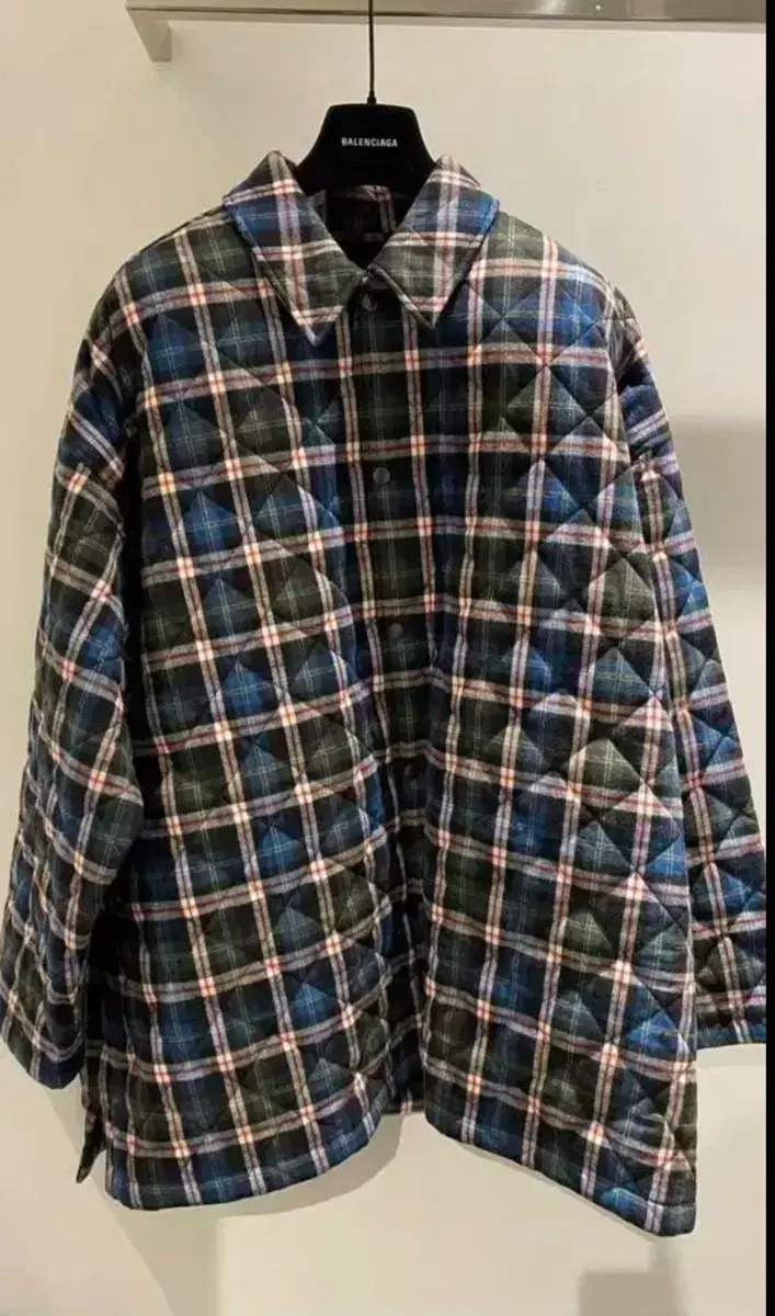 Balenciaga shirt padded new