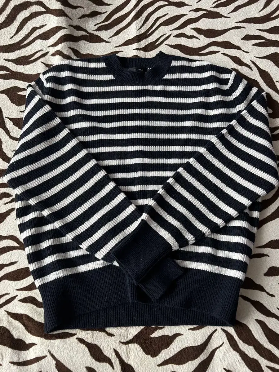 (46) Momadesign Stripe Knit Navy