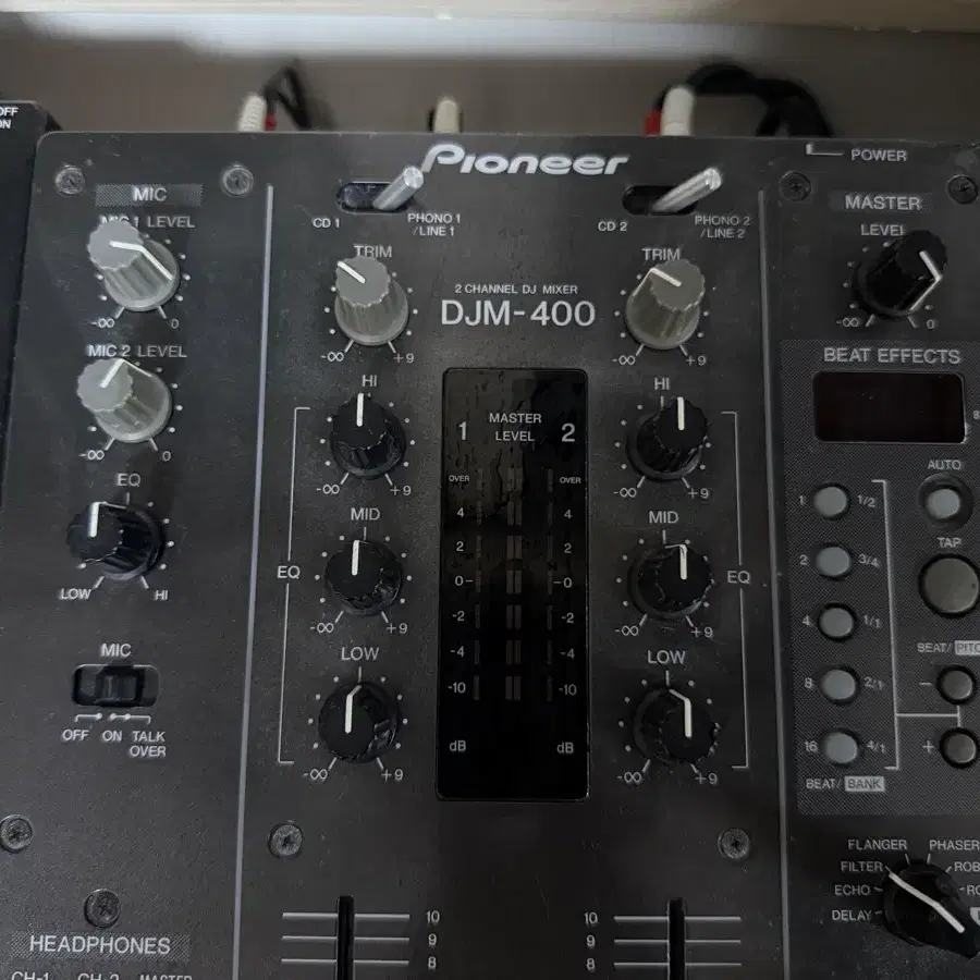 DJM-400