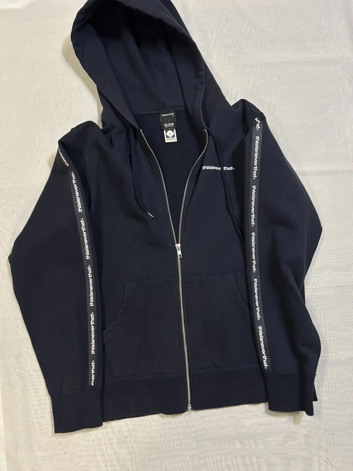 [S] This Is Never Never That Hoodie Navy