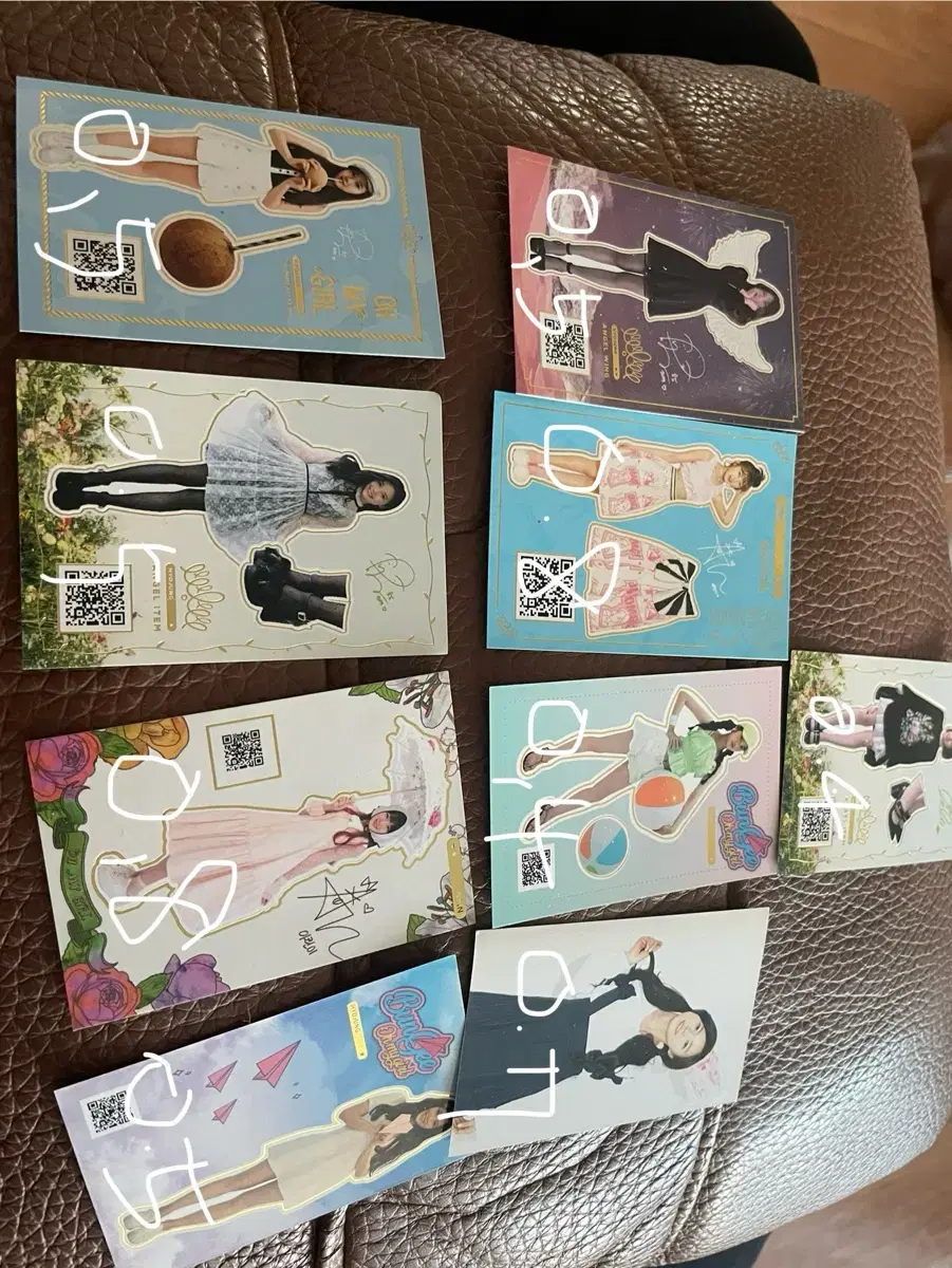 Oh my girl album sells photocards