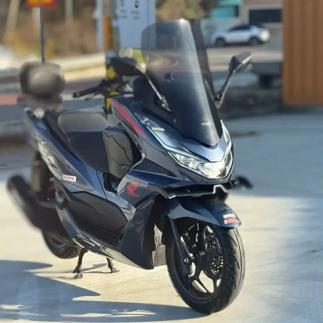 PCX 125 ABS 21년식 8631KM 짧은 키로수 출퇴근 용도 차량