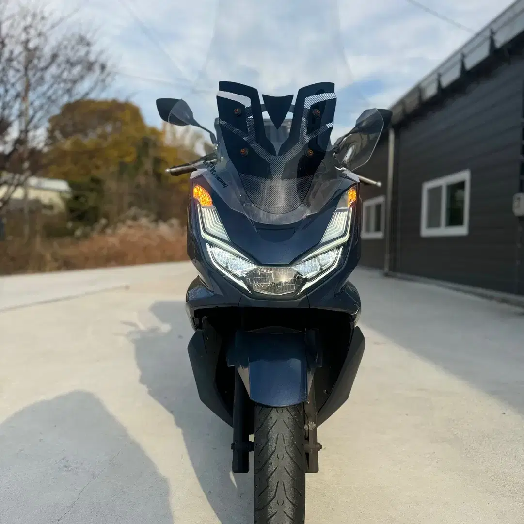 pcx125 abs모델 21년식 7만Km 판매합니다